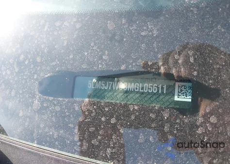 2021 Lincoln Aviator Reserve from USA, damaged, VIN 5LM5J7WC3MGL05611